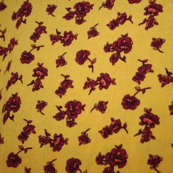 Forever 21 Floral Tunic - Picture 5 of 16